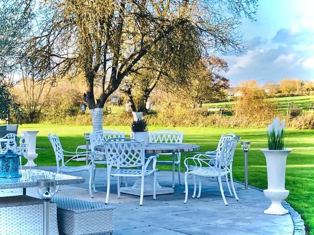 The Willowford Milton Keynes Dış mekan fotoğraf